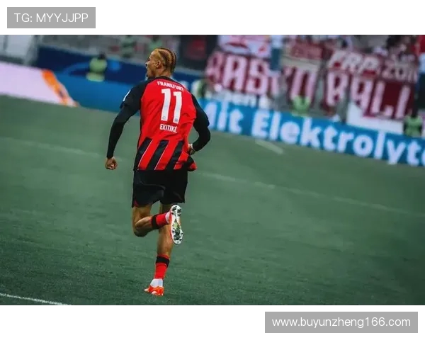 曼联加速敲定埃基蒂克转会 谈判进入最后阶段(2) 曼联加速敲定埃基蒂克转会 谈判进入最后阶段(2)